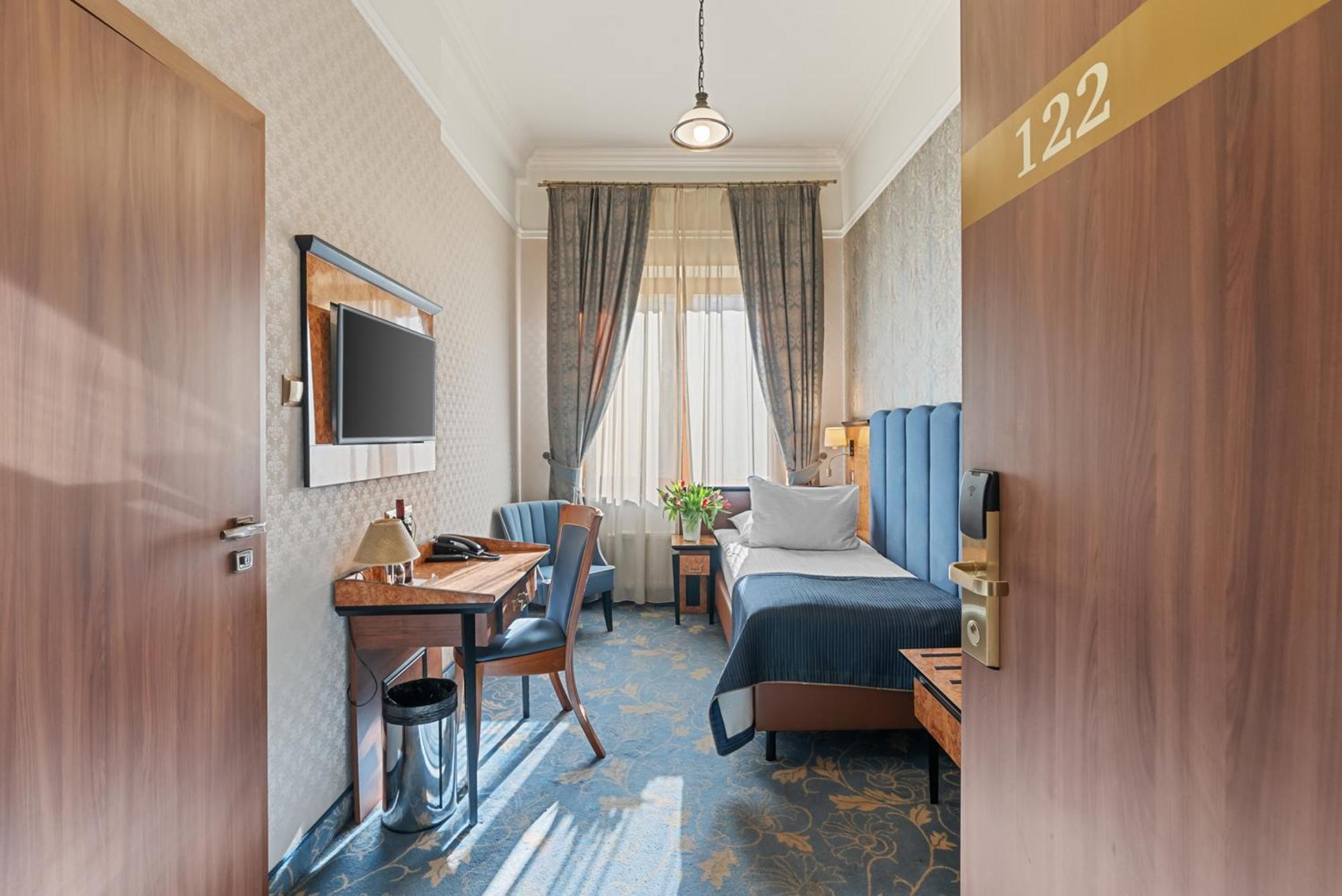 Hotel Diament Plaza Gliwice Exterior photo