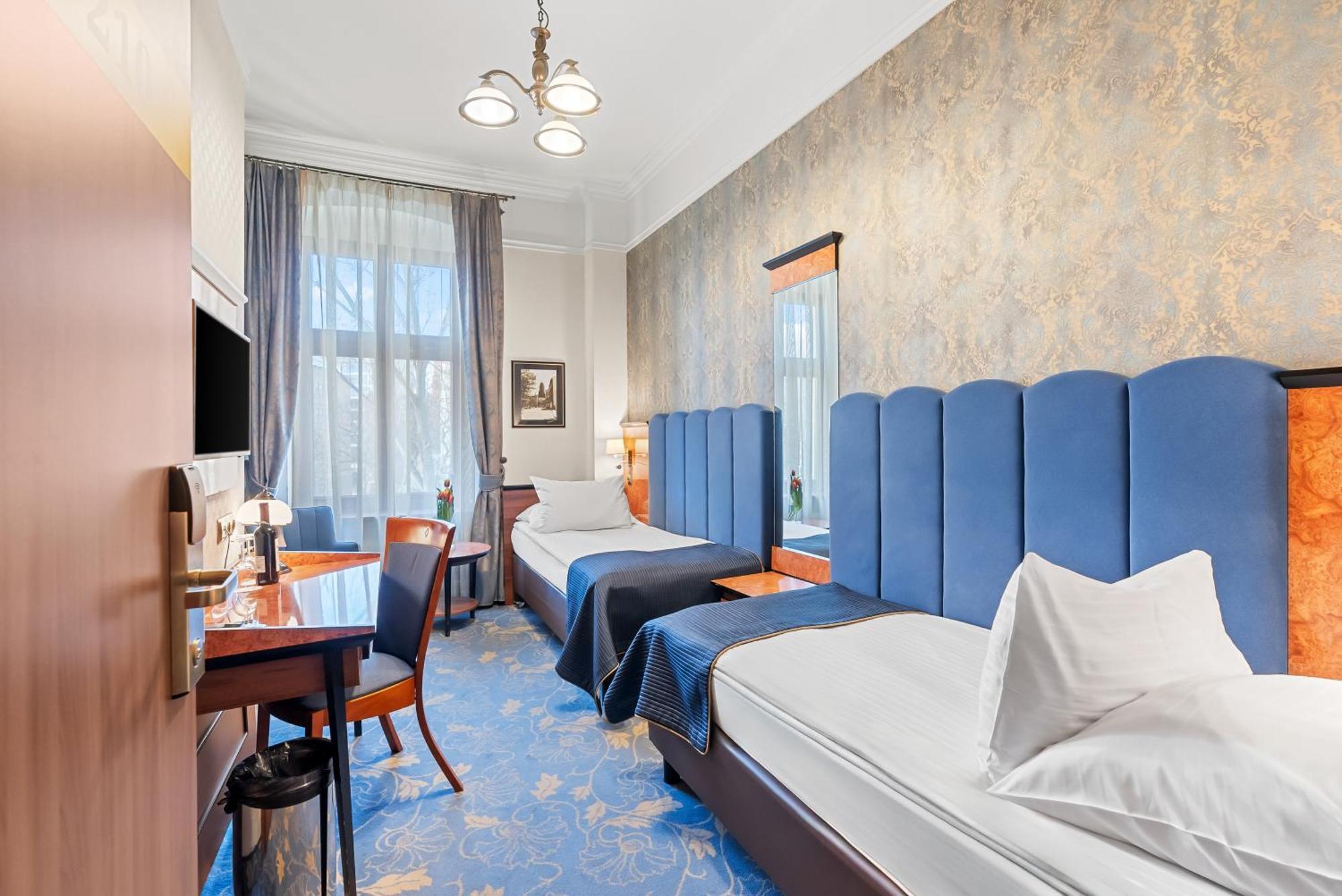 Hotel Diament Plaza Gliwice Exterior photo