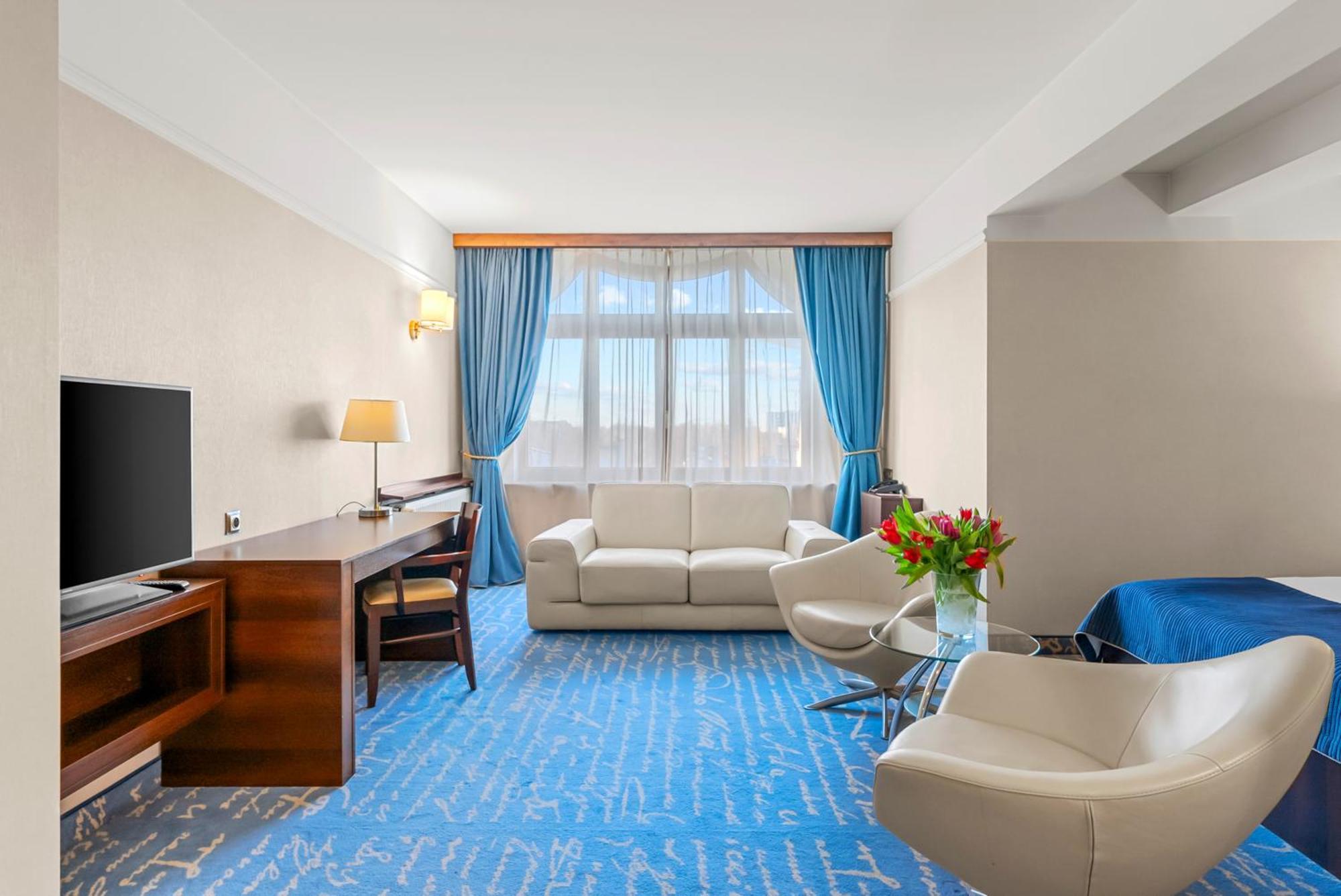 Hotel Diament Plaza Gliwice Exterior photo