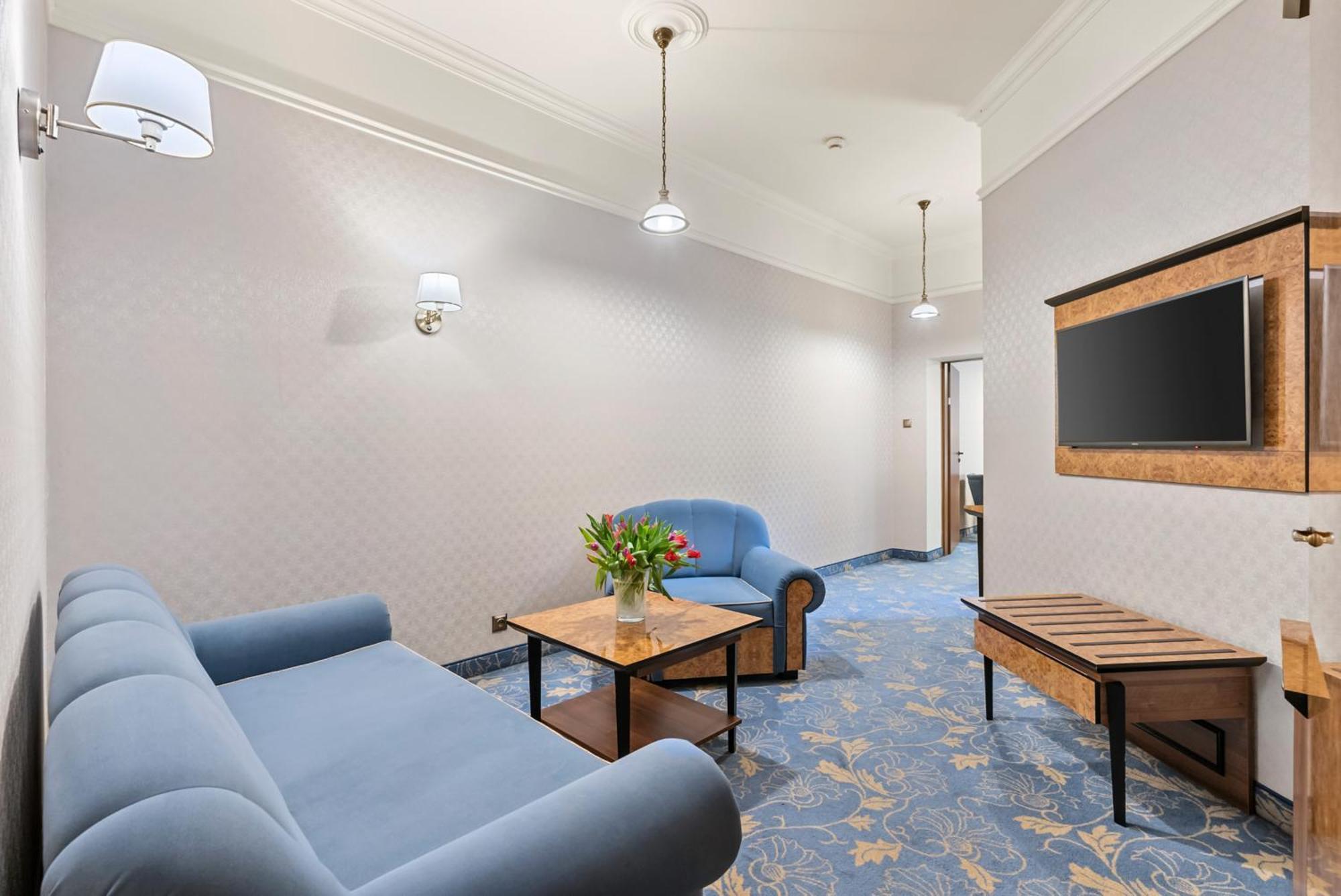 Hotel Diament Plaza Gliwice Exterior photo